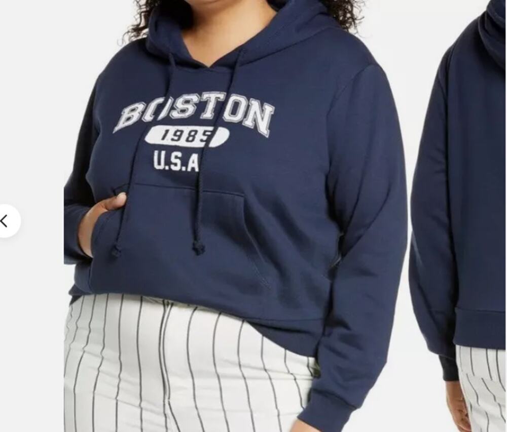 BP women's Boston USA graphic navy blue pouch pocket pullover hoodie MEDIUM